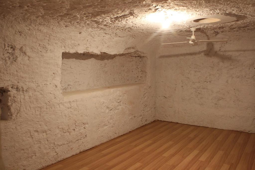 Cave Place Units Coober Pedy Eksteriør billede